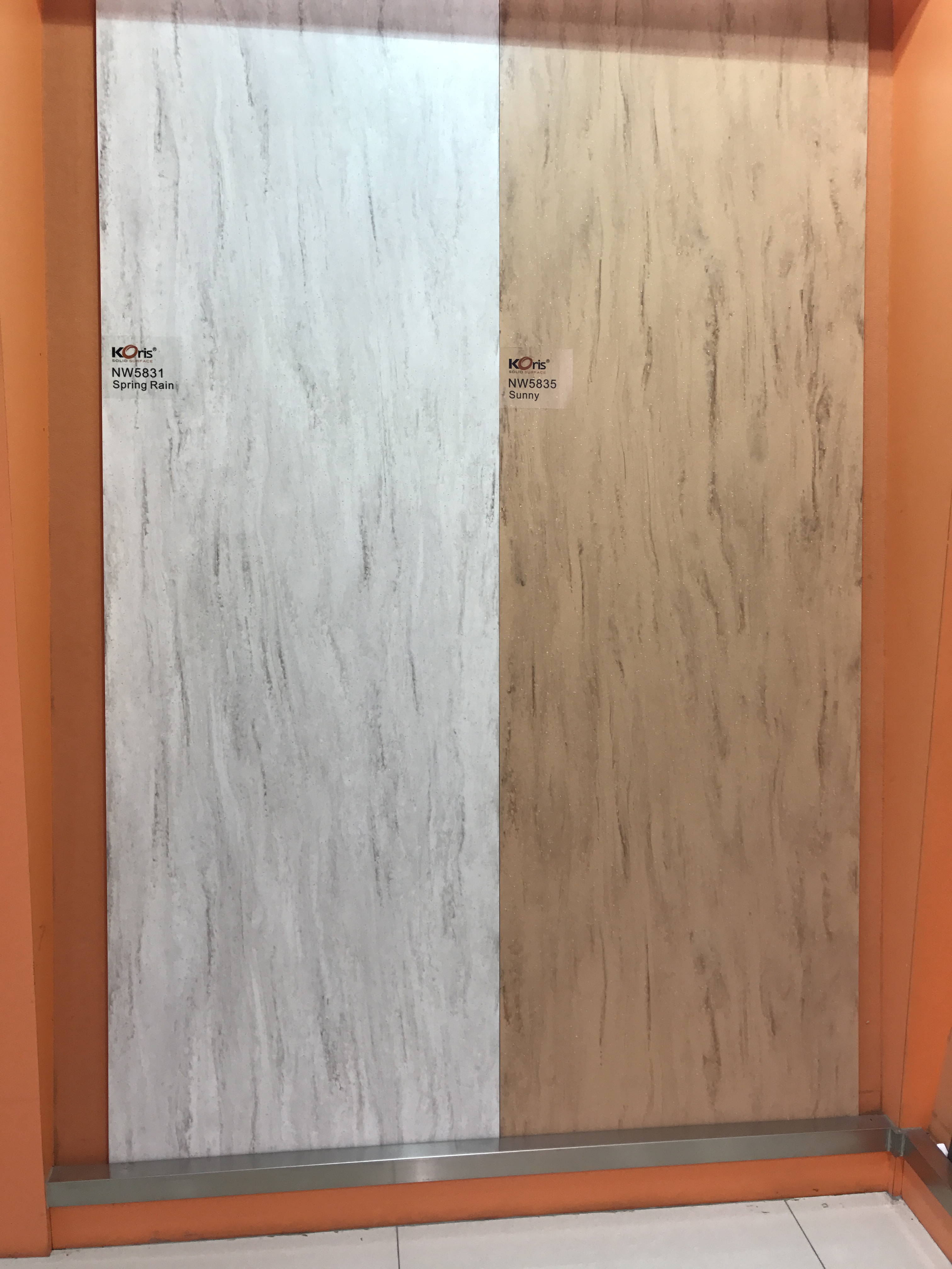 Meer dan 200 kleuren door aangepaste kleur en grote plaatsteen vormen Staron Acryl Solid Surface