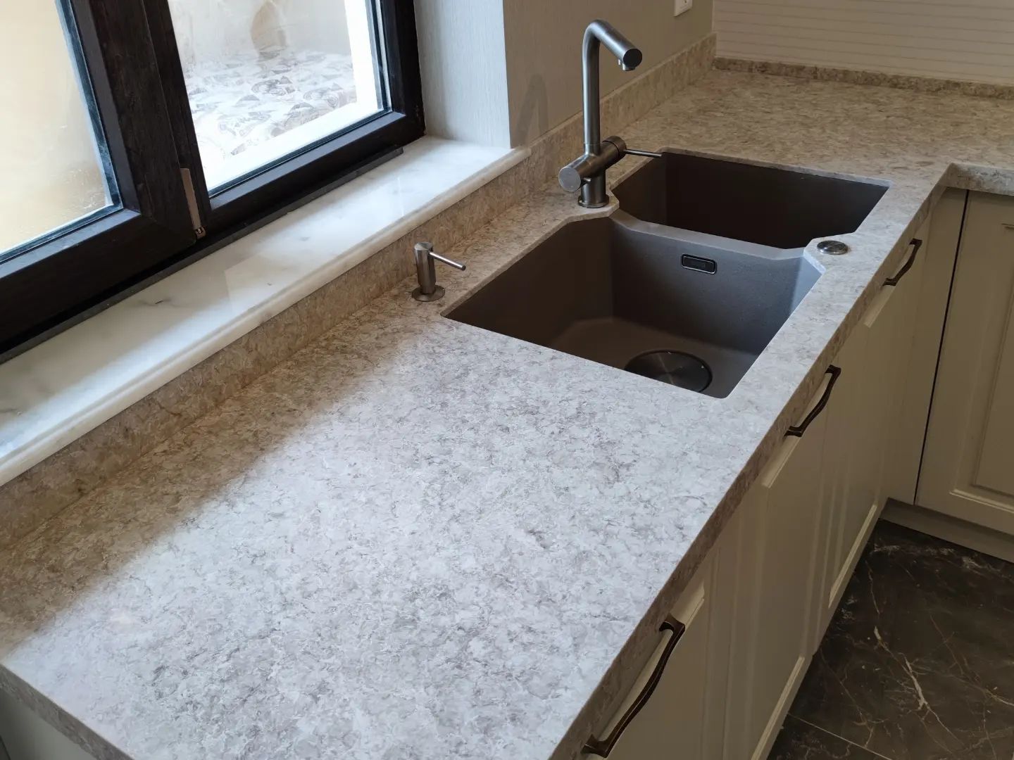 What Is The Best Countertop Material for Kitchen?